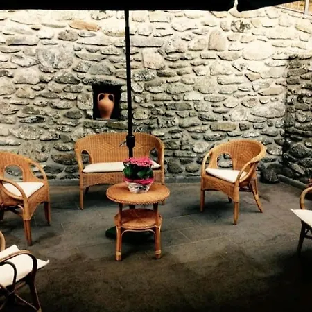 Borgo Medioevale Siete Fuentes بيت للعطل سانتو لوسورغيو