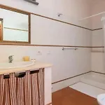 Borgo Medioevale Siete Fuentes * 桑图卢苏尔朱
