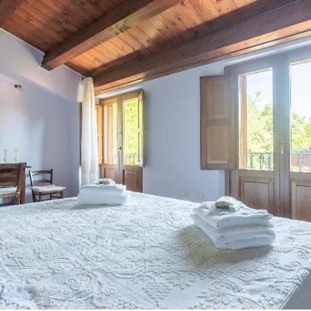 Borgo Medioevale Siete Fuentes Holiday home *