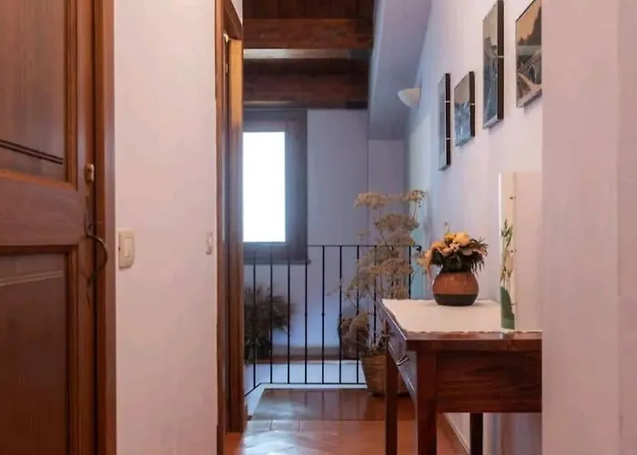 Borgo Medioevale Siete Fuentes Nyaraló Santu Lussurgiu